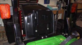574781-Hoe seat4.JPG