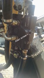 Loader control valve.jpg