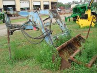 Ford 7209 Front End loader.jpg