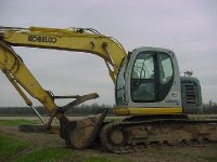 613185-kobelco.jpg