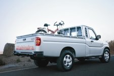 mahindra-pickup[1].jpg
