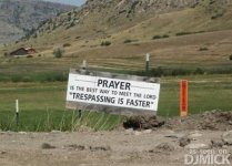 funny-no-trespassing-signs-10.jpg