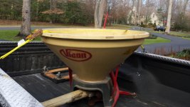 Vicon Spreader.jpg
