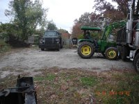 Loading Manure 008.JPG