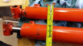 Diameter of factory and new lift cylinders 141030.jpg