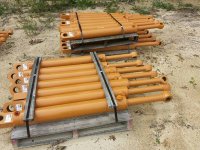 wood splitter cylinder.jpg