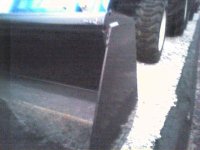 623295-11NH bucket detail.jpg