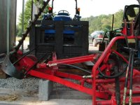 hydraulics to IH300 sickle mower 3.JPG