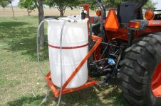 624794-sprayer1.jpg