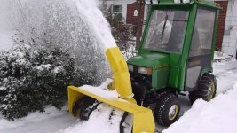 aaaafirsttimesnowblower.jpg