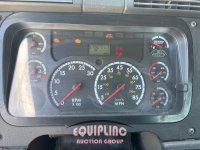 cjjfm6770-26.jpg