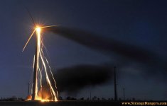 wind_turbine_on_fire.jpg