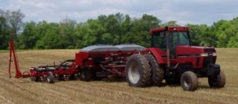 625110-No-till_in_wheat_stubble.jpg