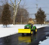 819412-Funinsnow.jpg