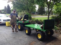 hay wagons 033.jpg