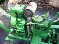 small tractor 007.JPG