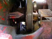 tractor disributor 003.JPG