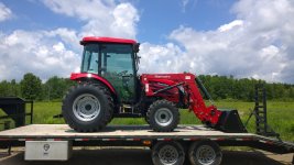 2015 Mahindra 2555 HS Cab #2.jpg 2015 Mahindra 2555 HS Cab #2.jpg
