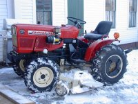 831679-Yanmar YM186D 008 (Small).jpg