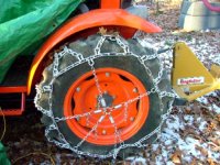 784758-TractorChain.JPG