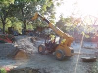 747568-506C lifting rocks.JPG