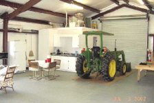 628921-barn_inside_se.jpg