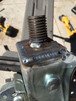 ATVhitch16threadweld1.jpg