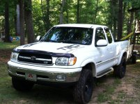 2000 Tundra.jpg