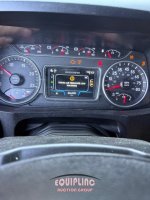 mxm842665-10.jpg