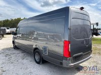 8024-4.jpg