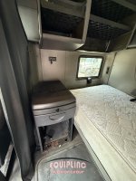 rsg465103-24.jpg