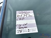 689-27.jpg