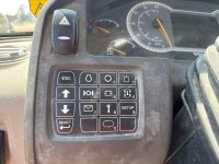 201047-24.jpg