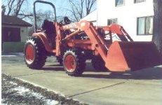 1-41433-kubota.JPG