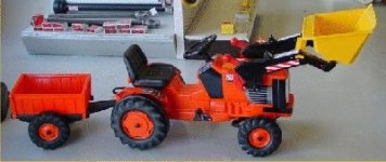 266099-toy tractor.JPG