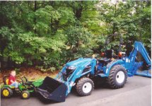 317851-tractorwarsmall.jpg
