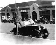 785958-HollyGiant.jpg