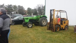 tractor.jpg