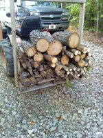 pallet w wood.jpg pallet w wood.jpg