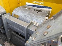 241-33.jpg