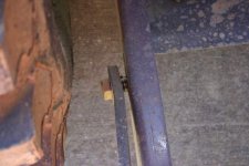 631161-bh_loose_bolt_b1.jpg