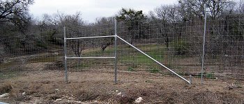 deer_fence2.jpg