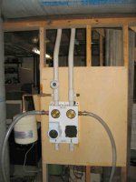 836910-panel.JPG