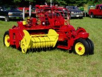 634339-NewHollandbaler.JPG