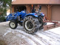 791431-chains5.jpg