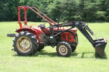Yanmar3810.jpg Yanmar3810.jpg