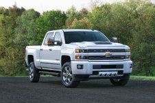 2017-Chevrolet-Silverado-2500HD-002.jpg