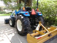 679688-first pictures of the tractor 003 (Small).jpg