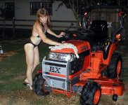 800771-HappyTractor.JPG
