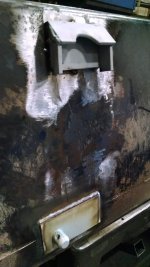 Bucket with new pocket and pit welded on.jpg